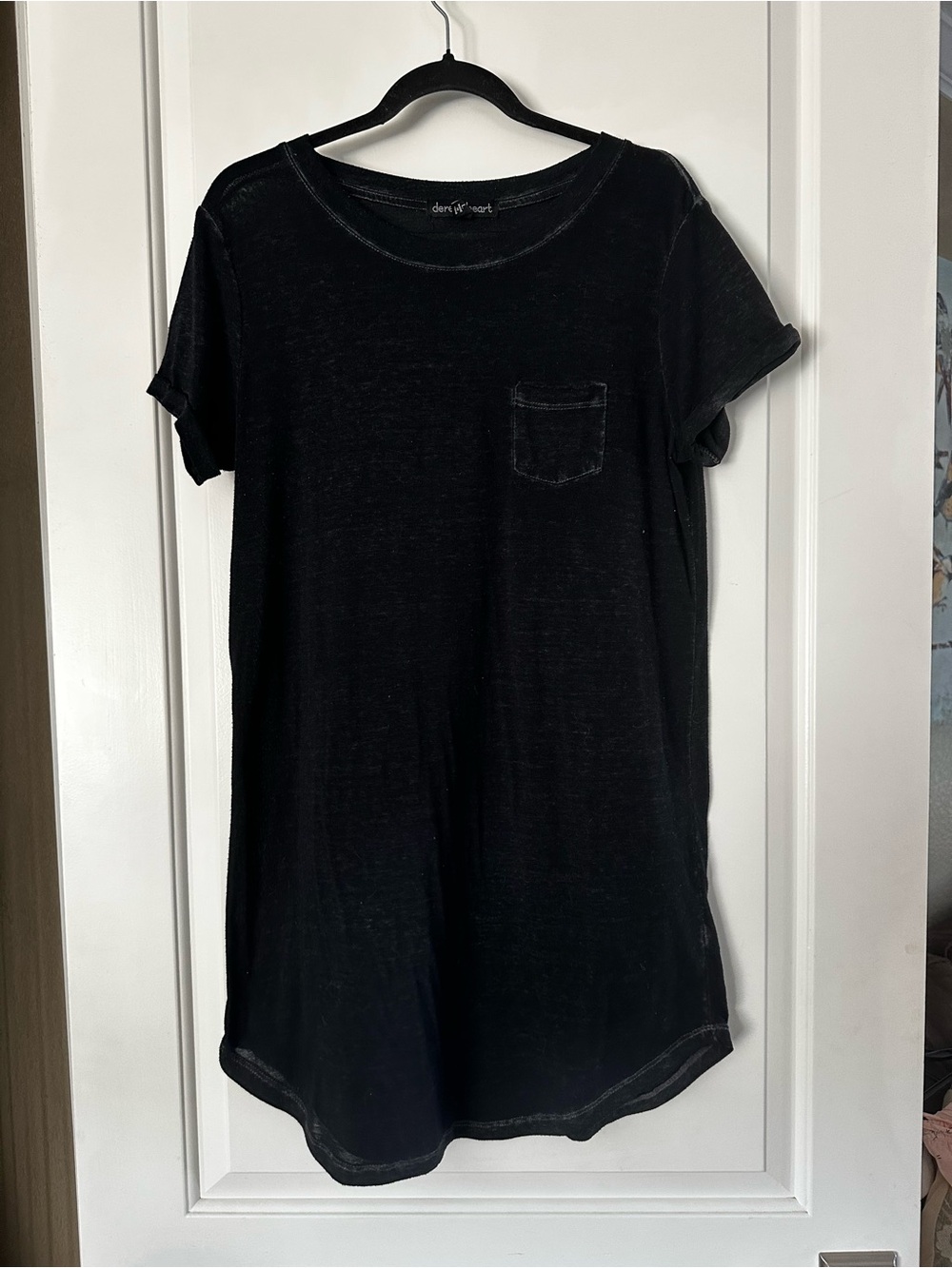 Derek Heart Black Short Sleeve Pocket Tunic Tee